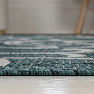 Maribel Traditional Classic All-Over Scroll Area Rug